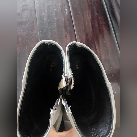 Cèline Elegant Ankle Boots - Picture 5 of 8